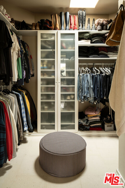 6435 Zumirez Dr Unit: 8