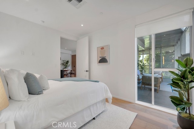 1030 N Kings RD Unit: 201