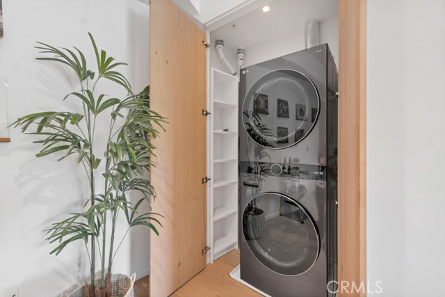 1030 N Kings RD Unit: 201