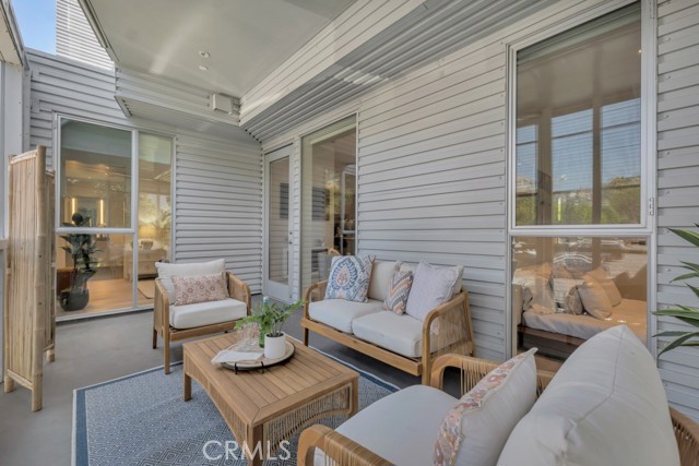 1030 N Kings RD Unit: 201