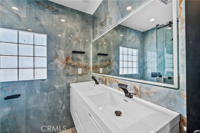 4825 San Feliciano DR