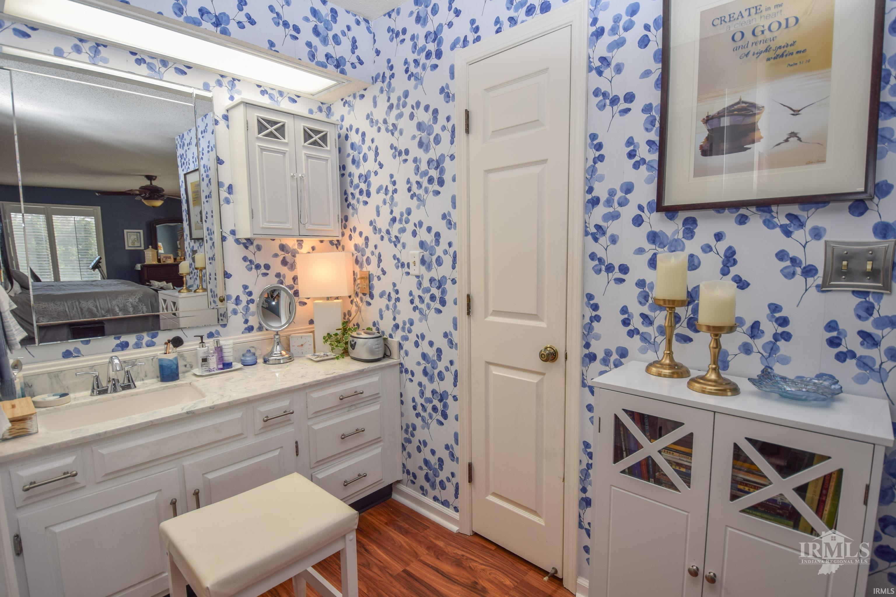 4501 N Wheeling 6B-201
