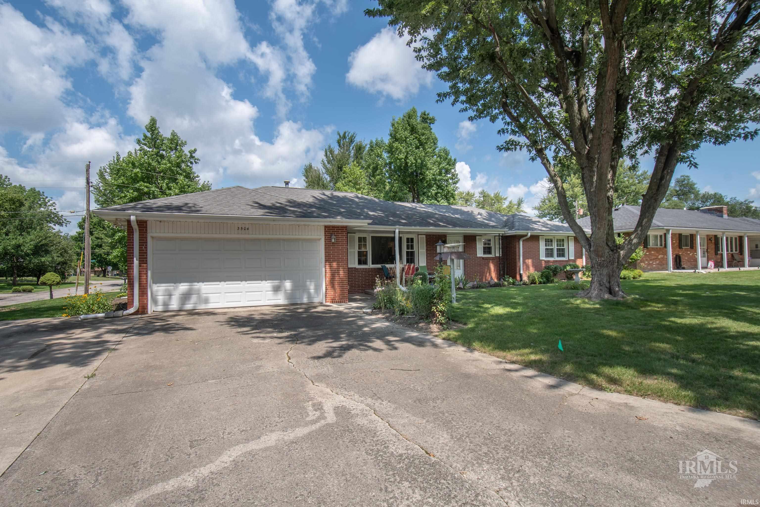 3504 W Torquay Road