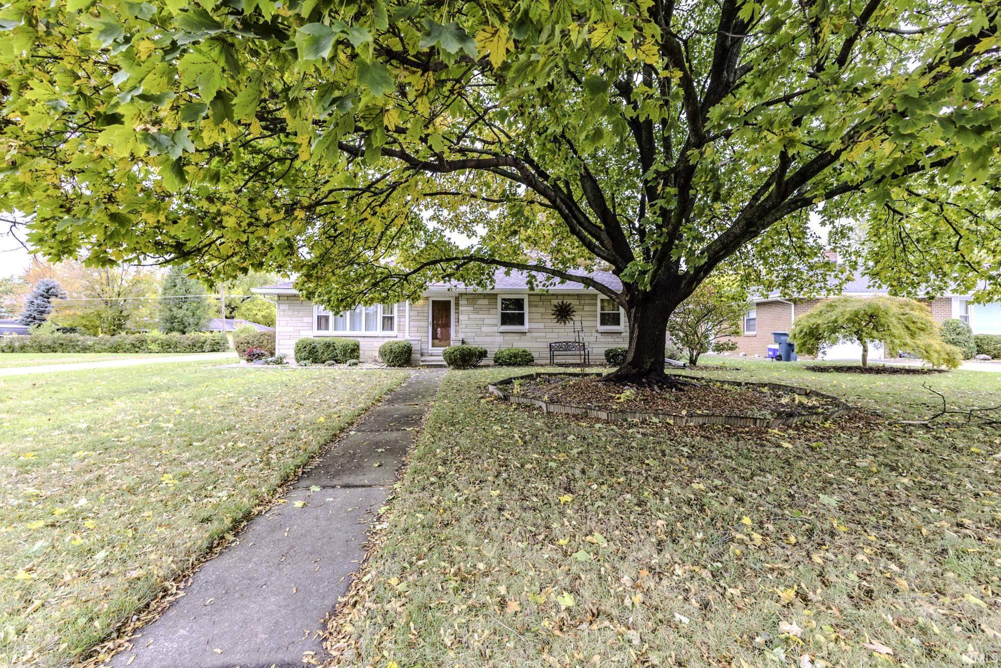 3501 N Lanewood Drive
