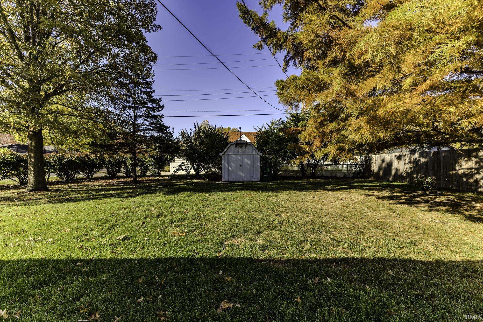 3501 N Lanewood Drive