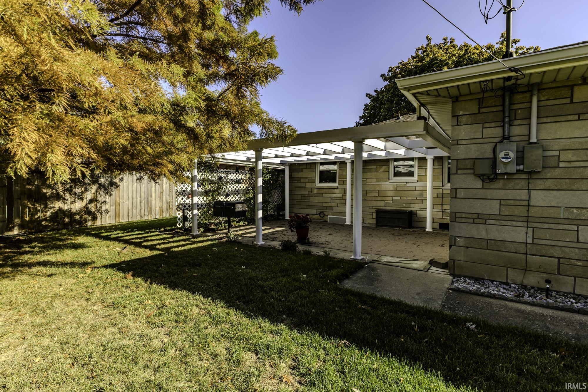 3501 N Lanewood Drive