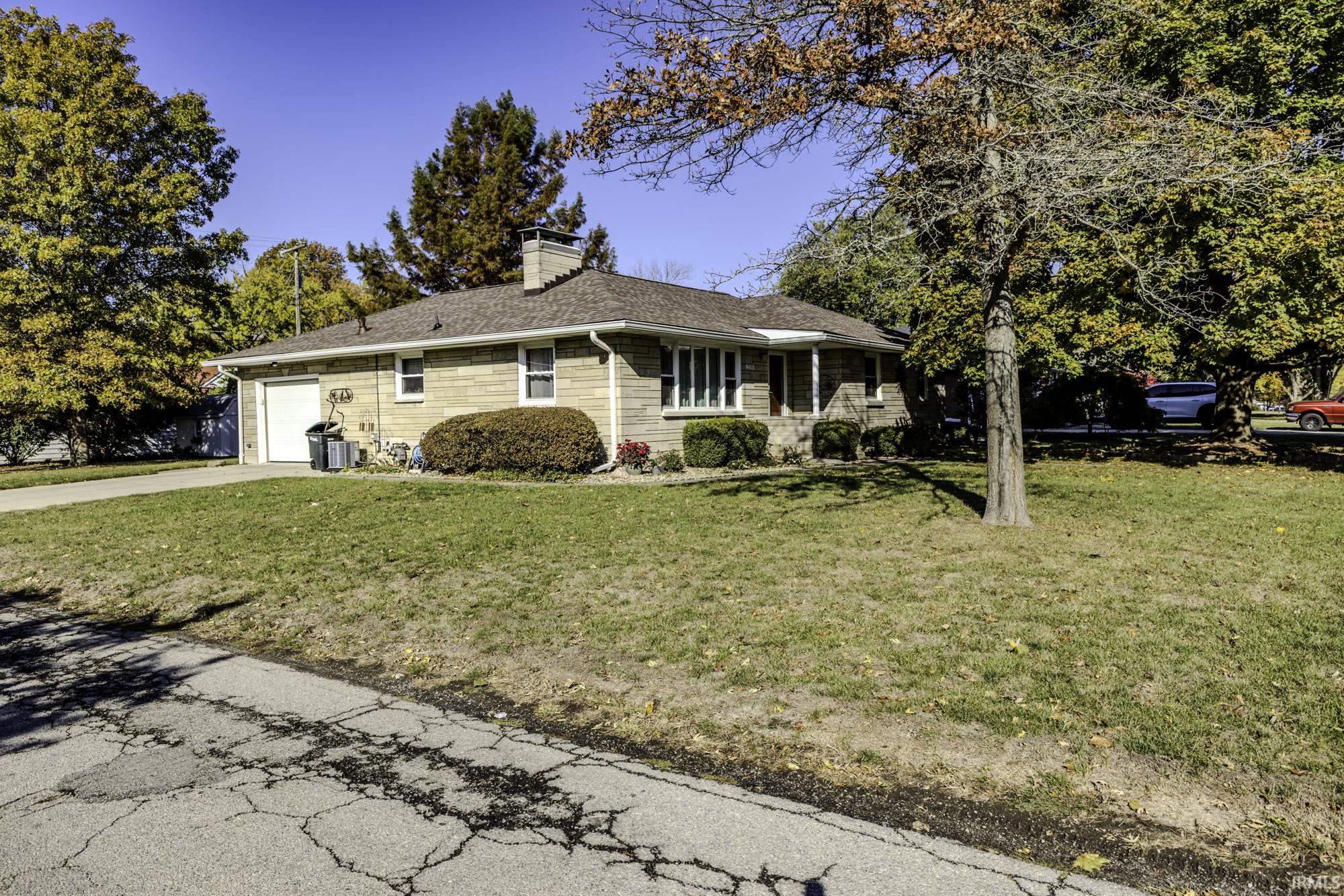 3501 N Lanewood Drive