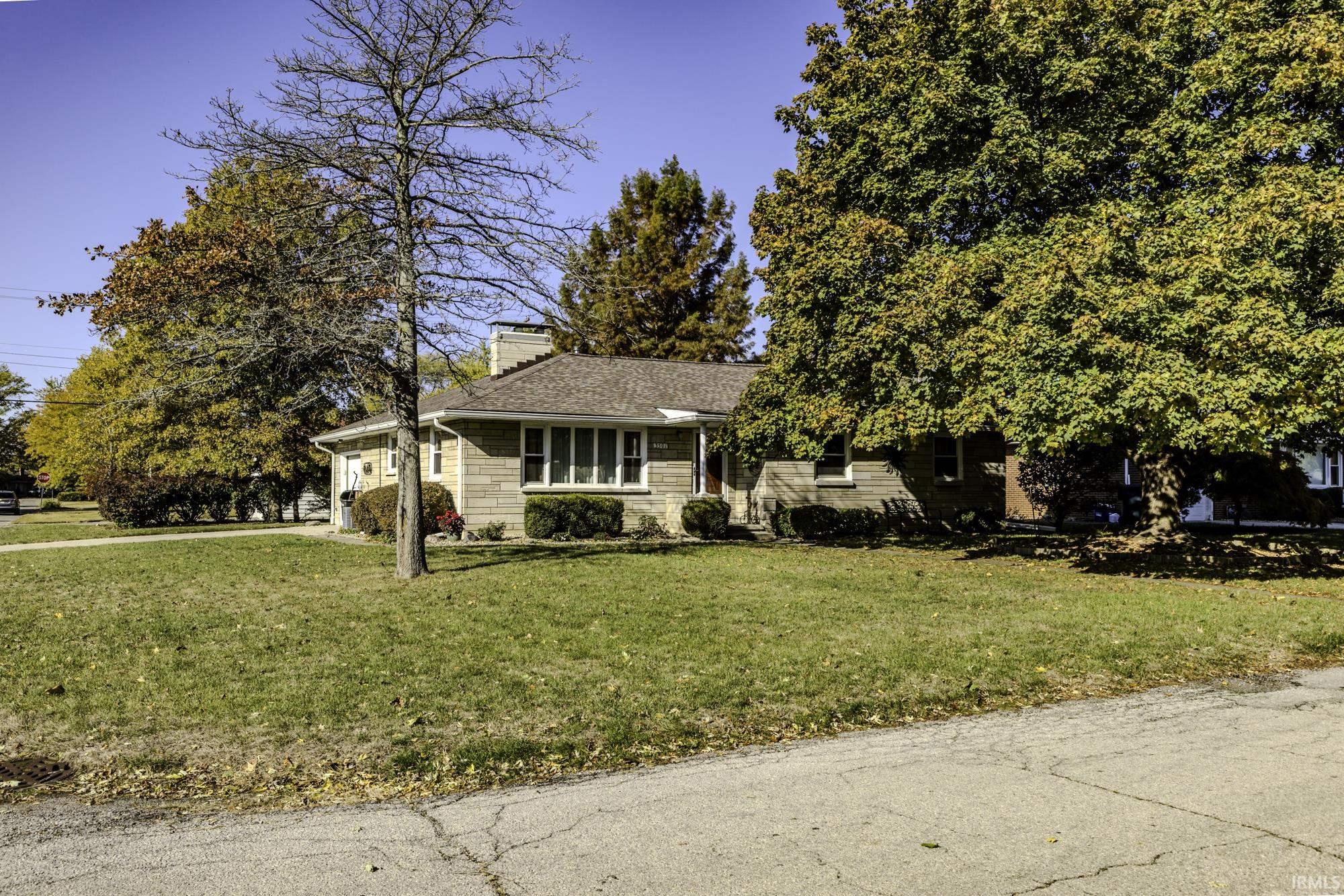 3501 N Lanewood Drive