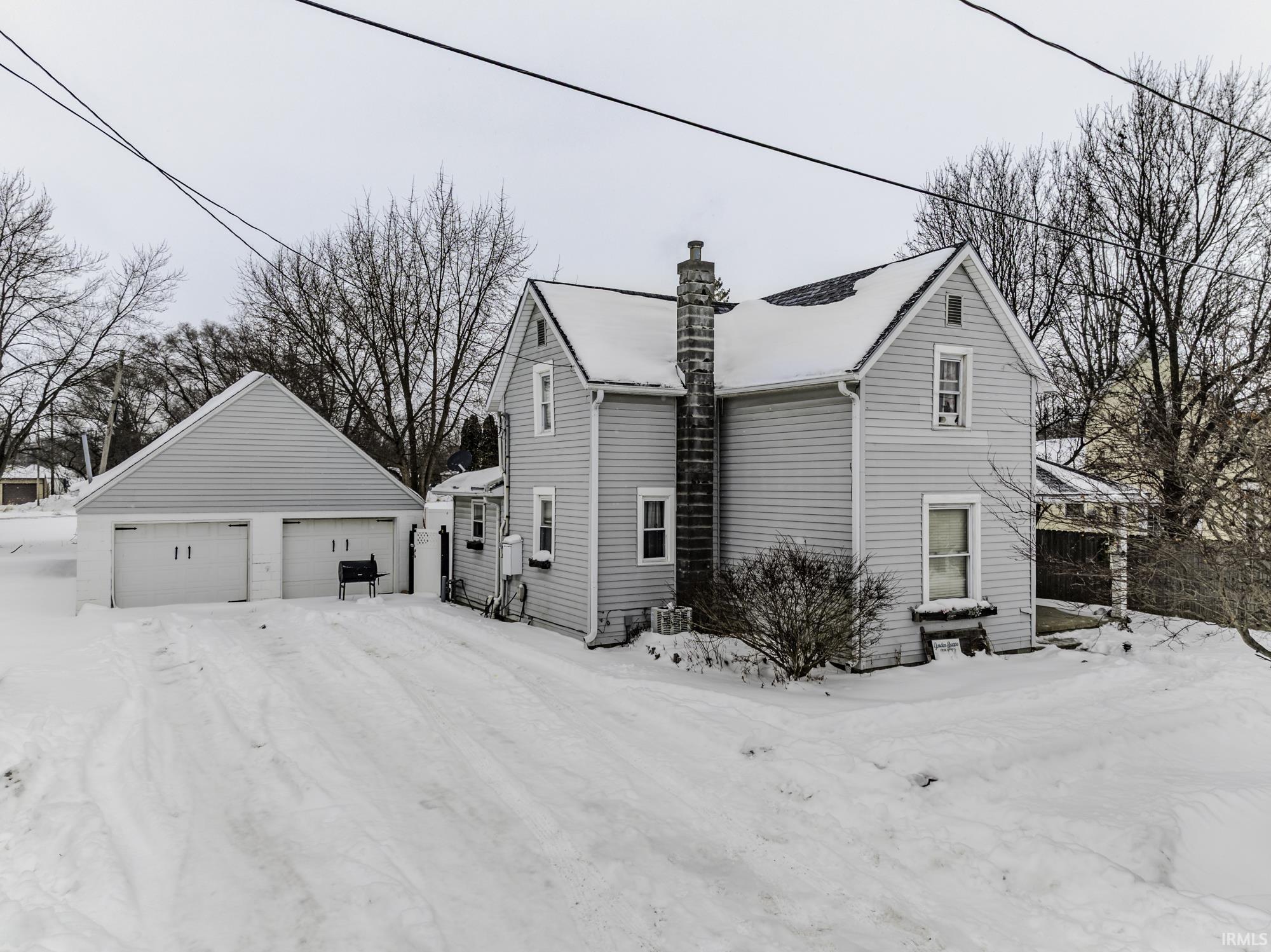 216 E Cedar Street