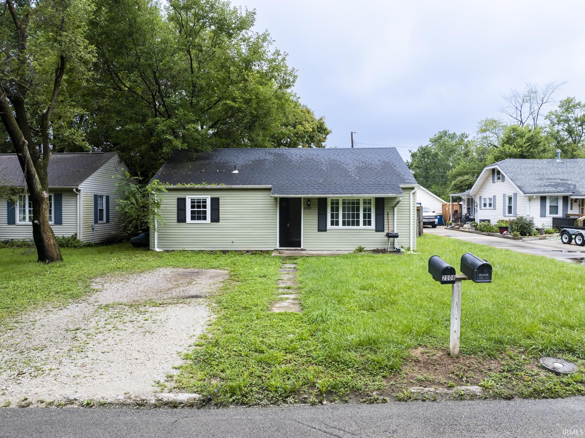 2009 N Milton Street