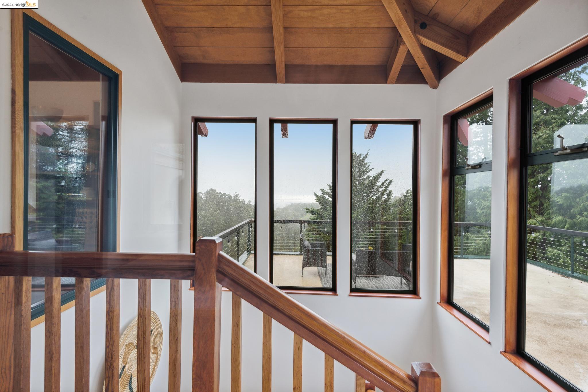 5871 Skyline Boulevard