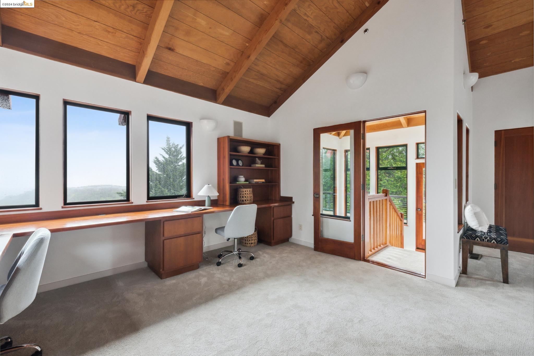 5871 Skyline Boulevard