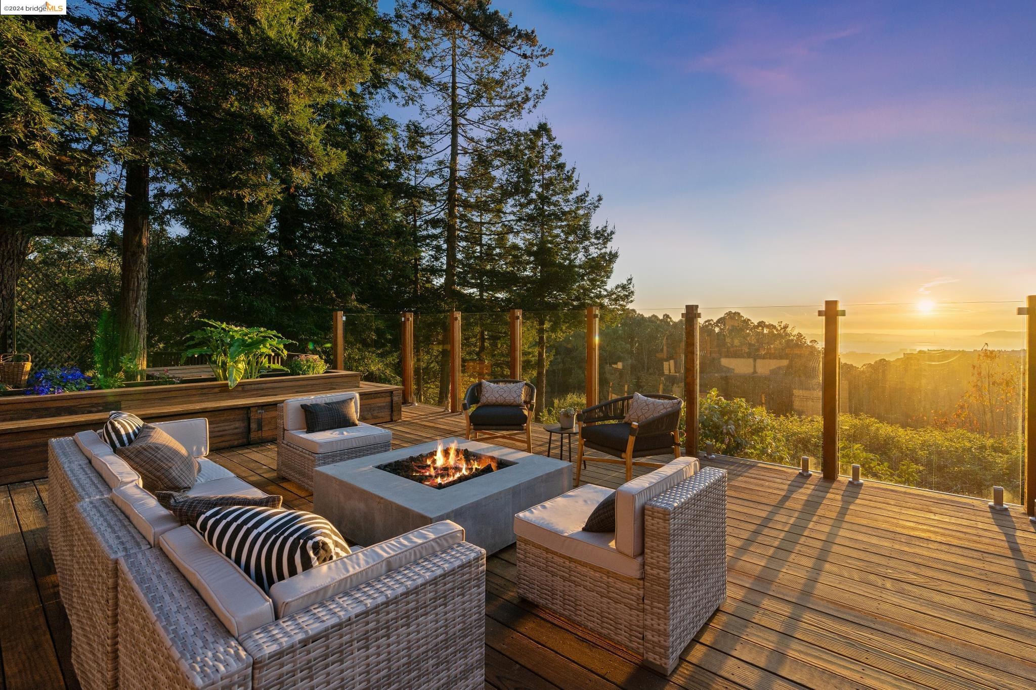 5871 Skyline Boulevard
