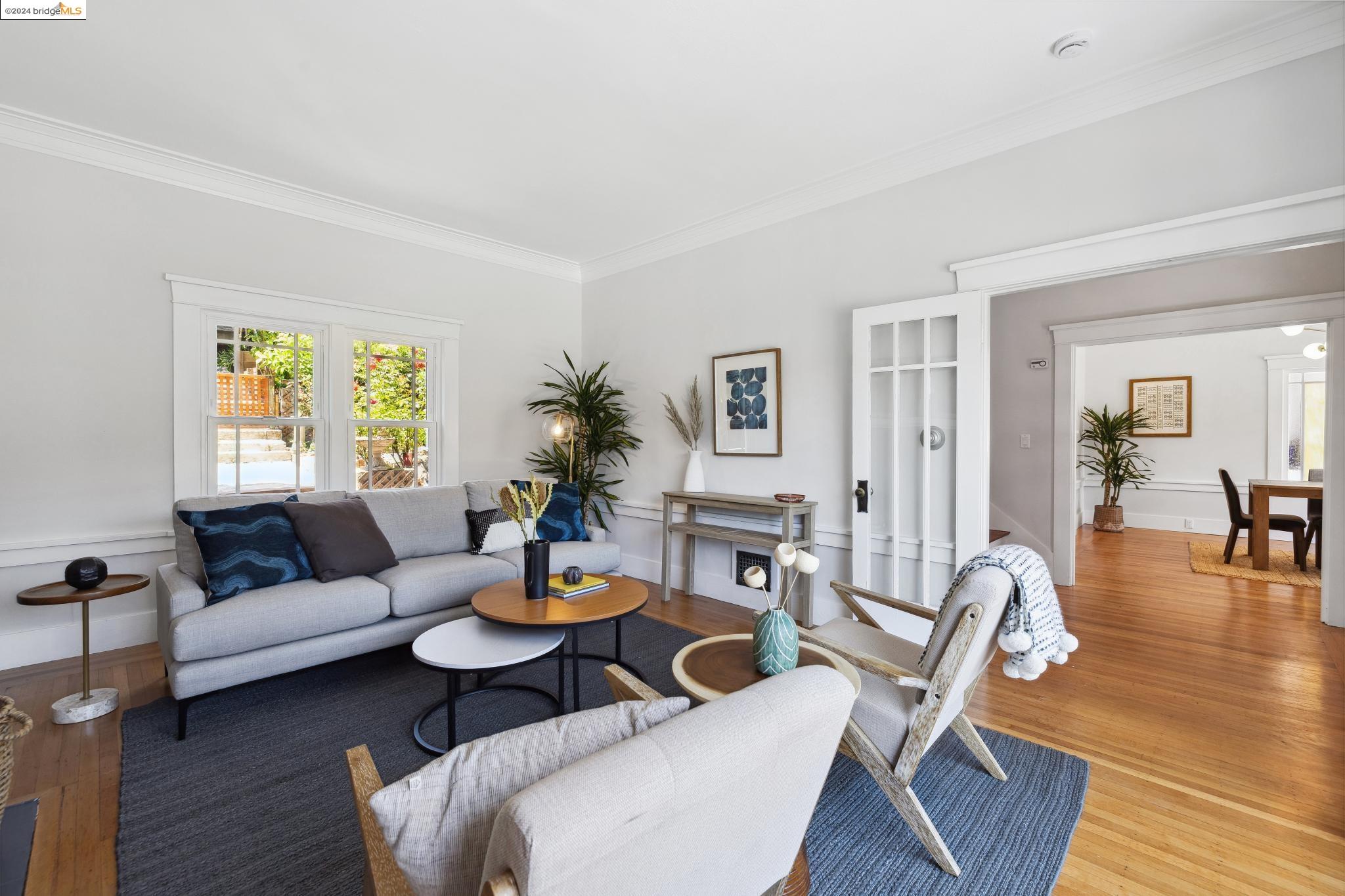 339 Santa Clara Avenue