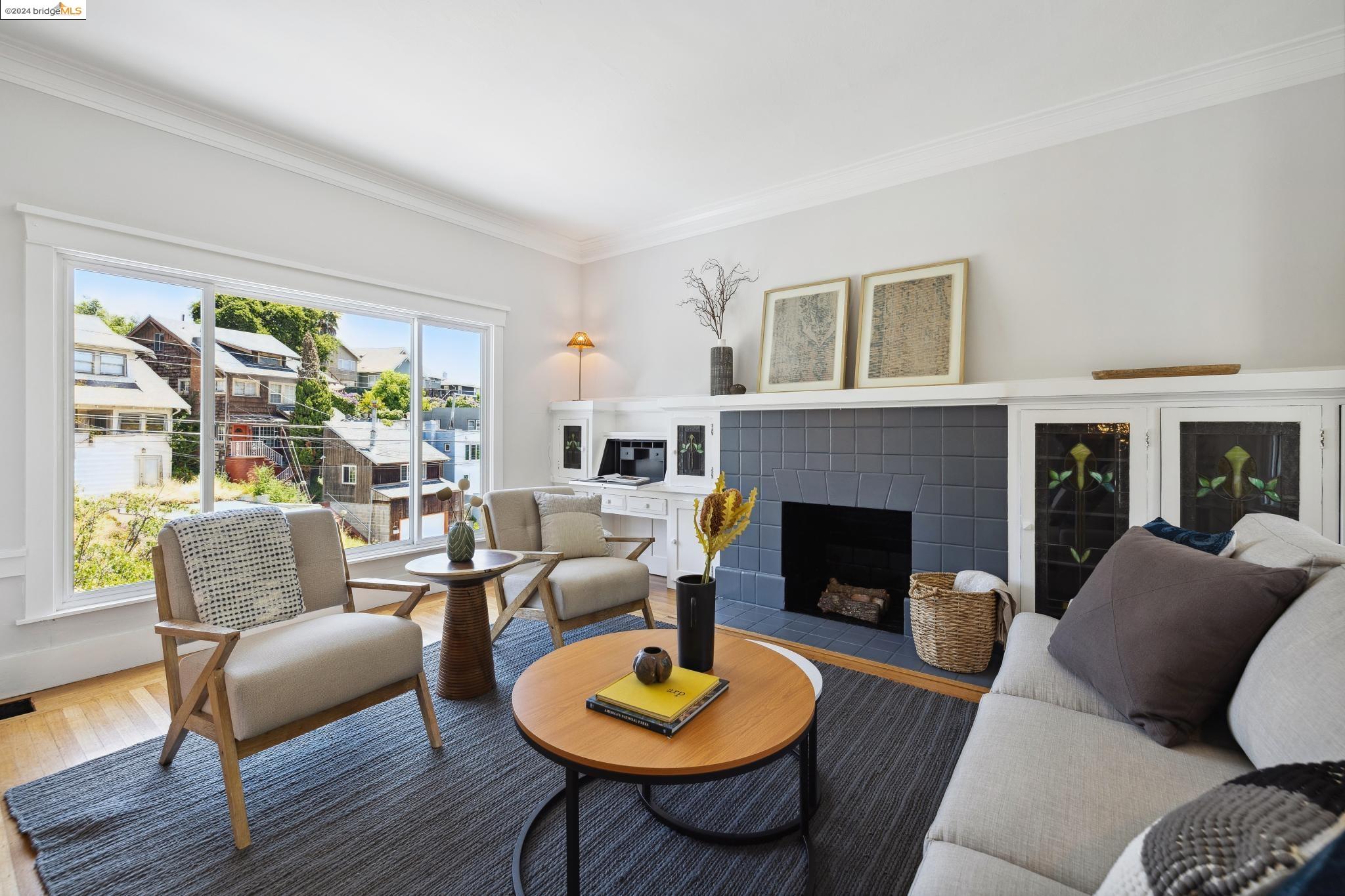 339 Santa Clara Avenue