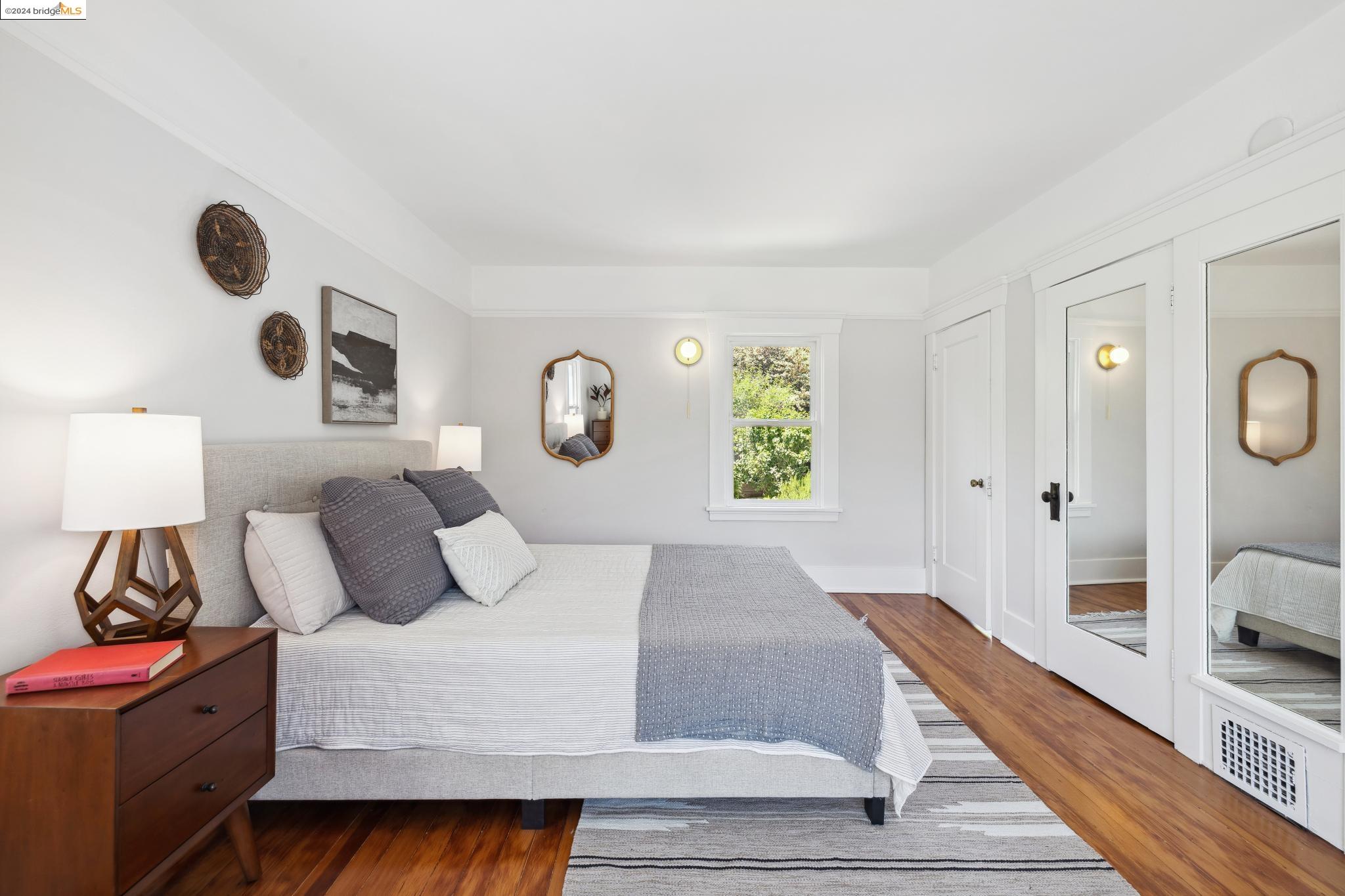 339 Santa Clara Avenue