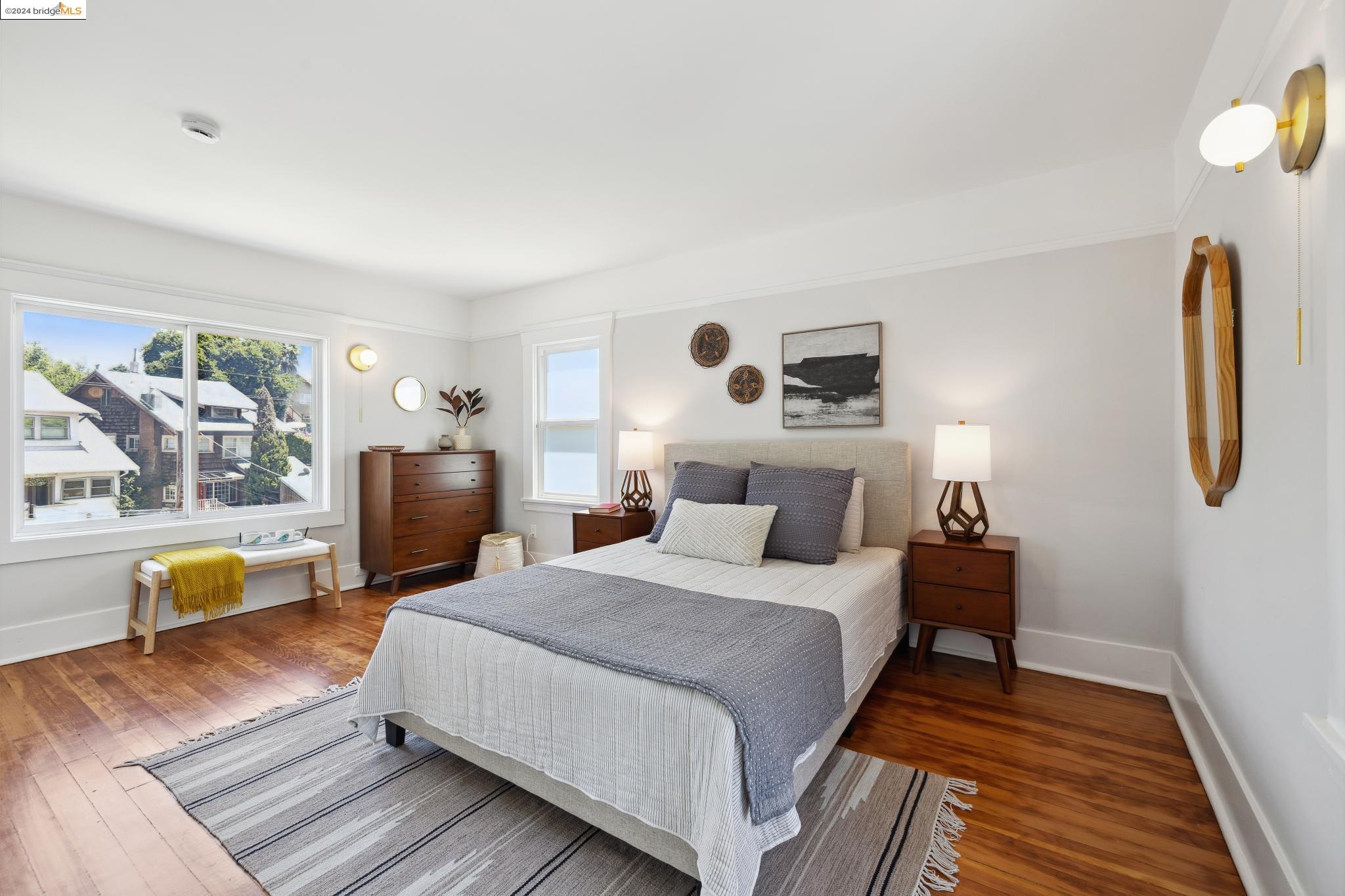 339 Santa Clara Avenue