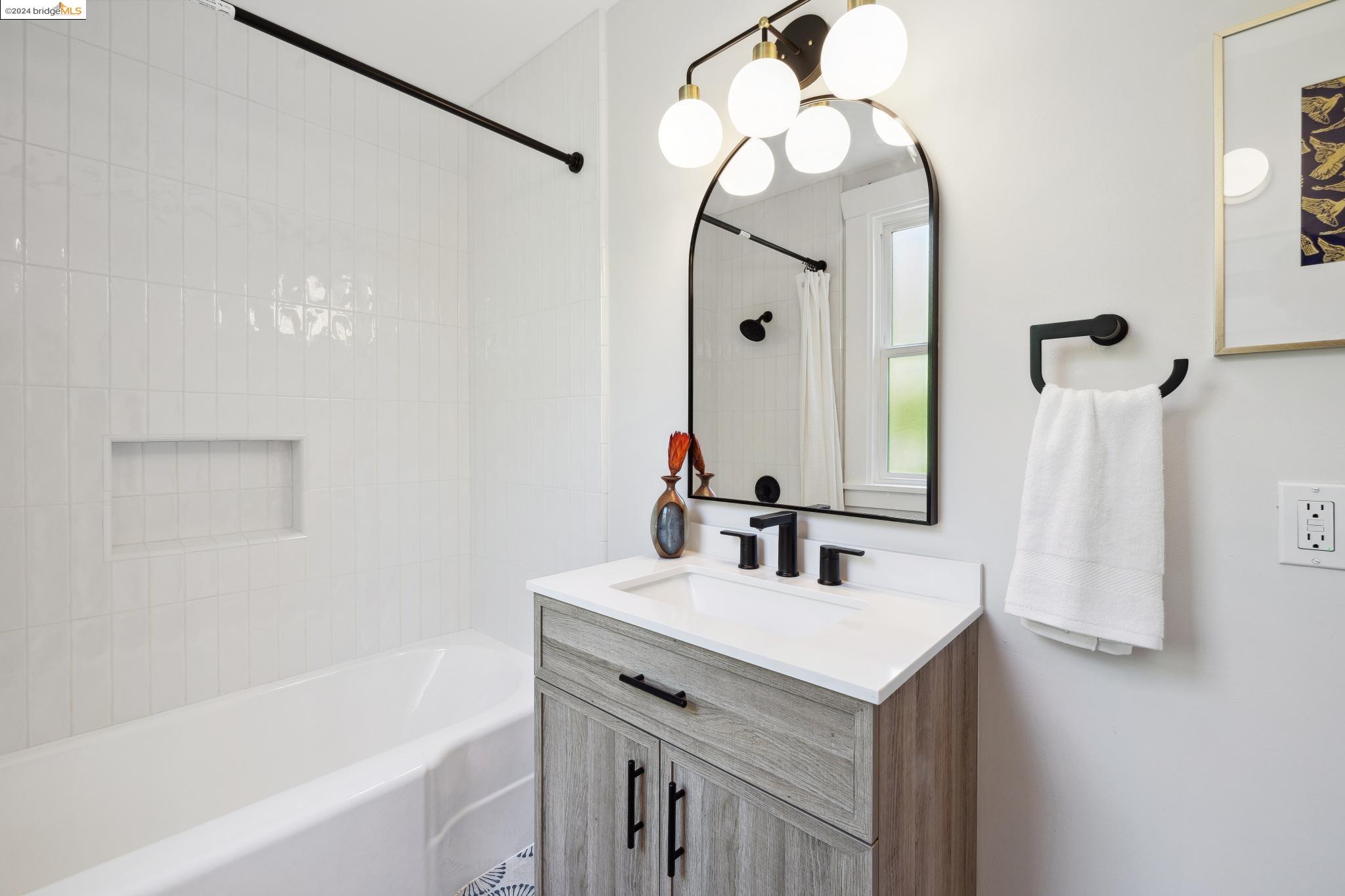 339 Santa Clara Avenue