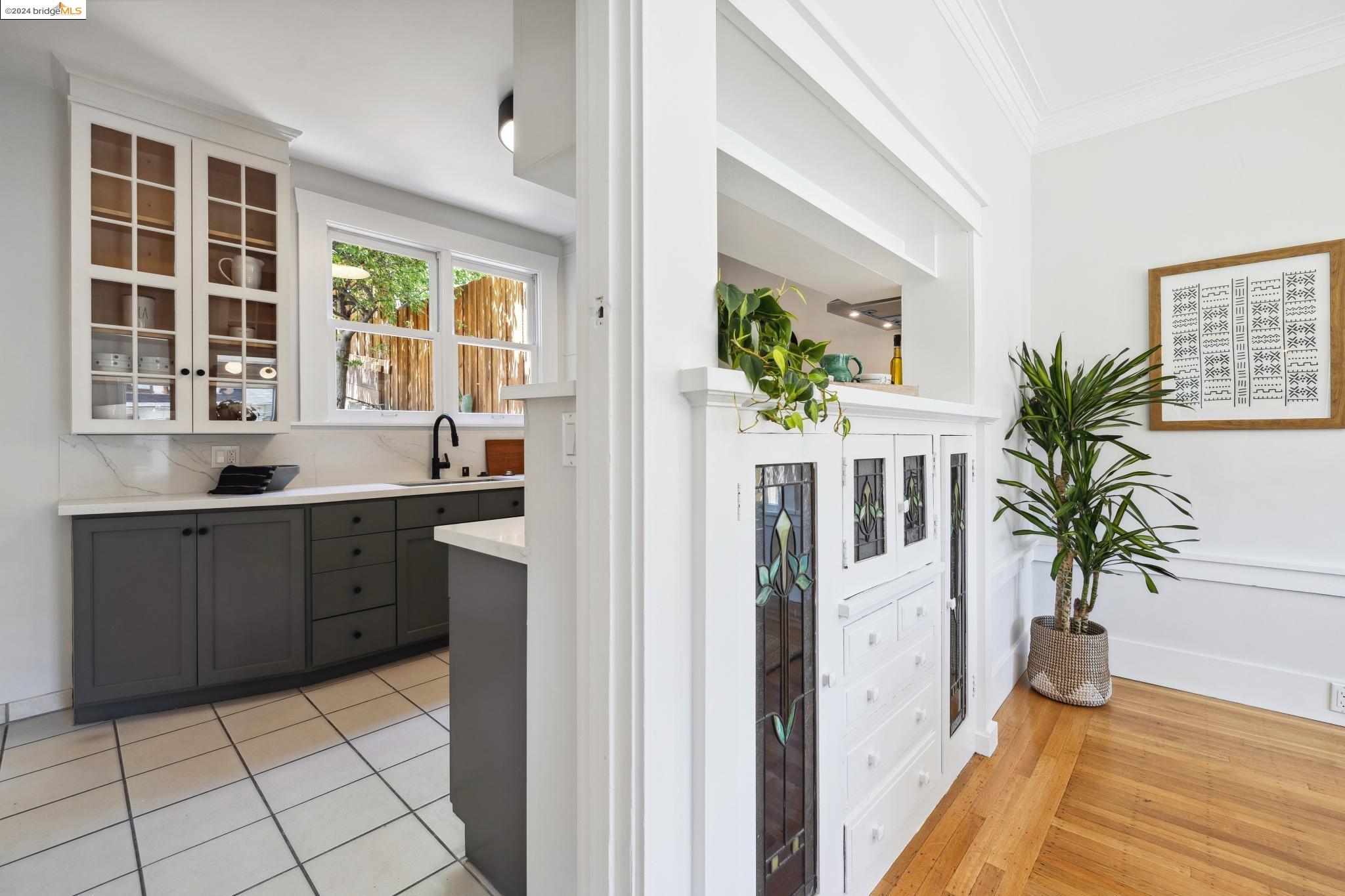 339 Santa Clara Avenue