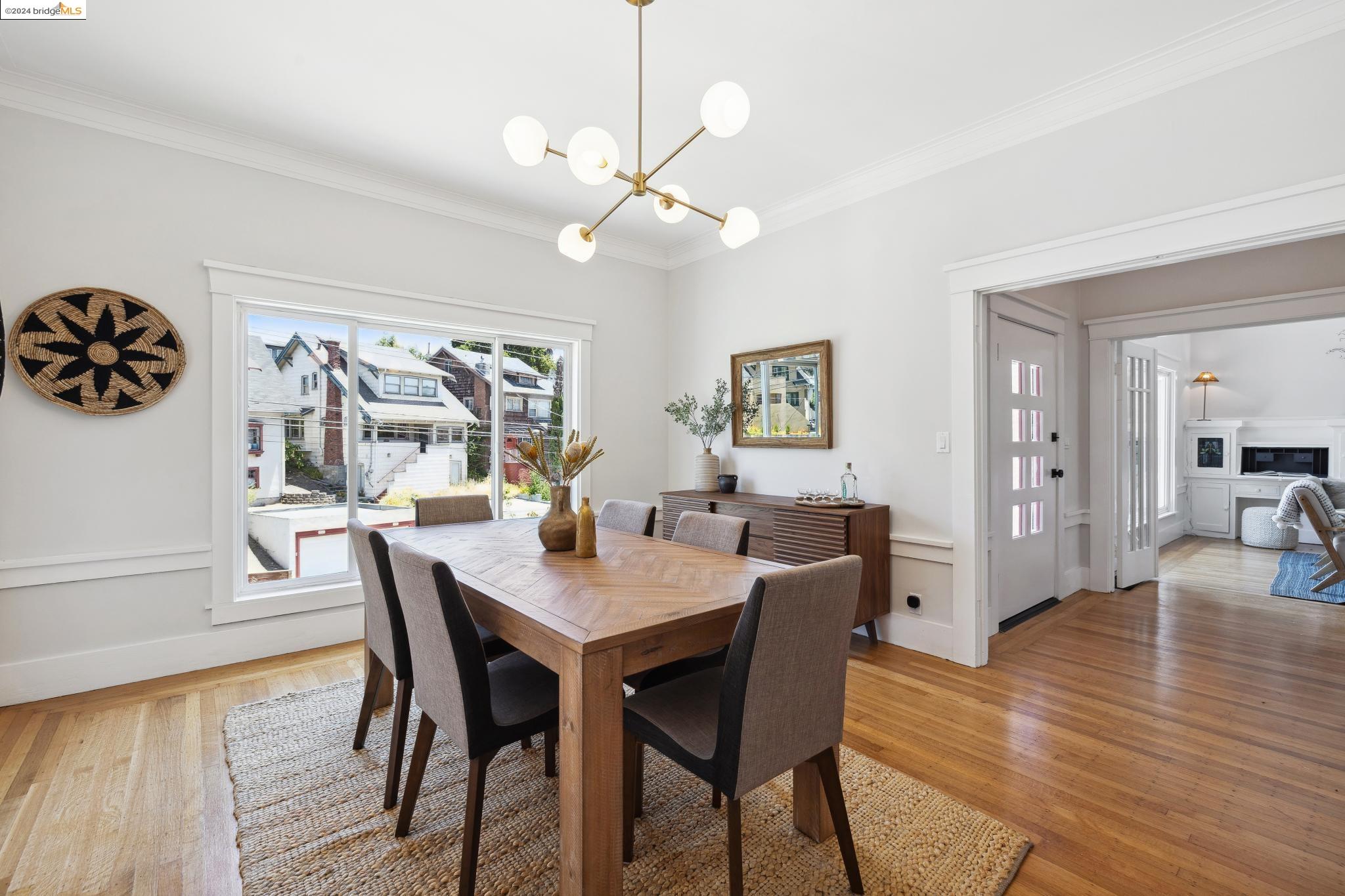 339 Santa Clara Avenue