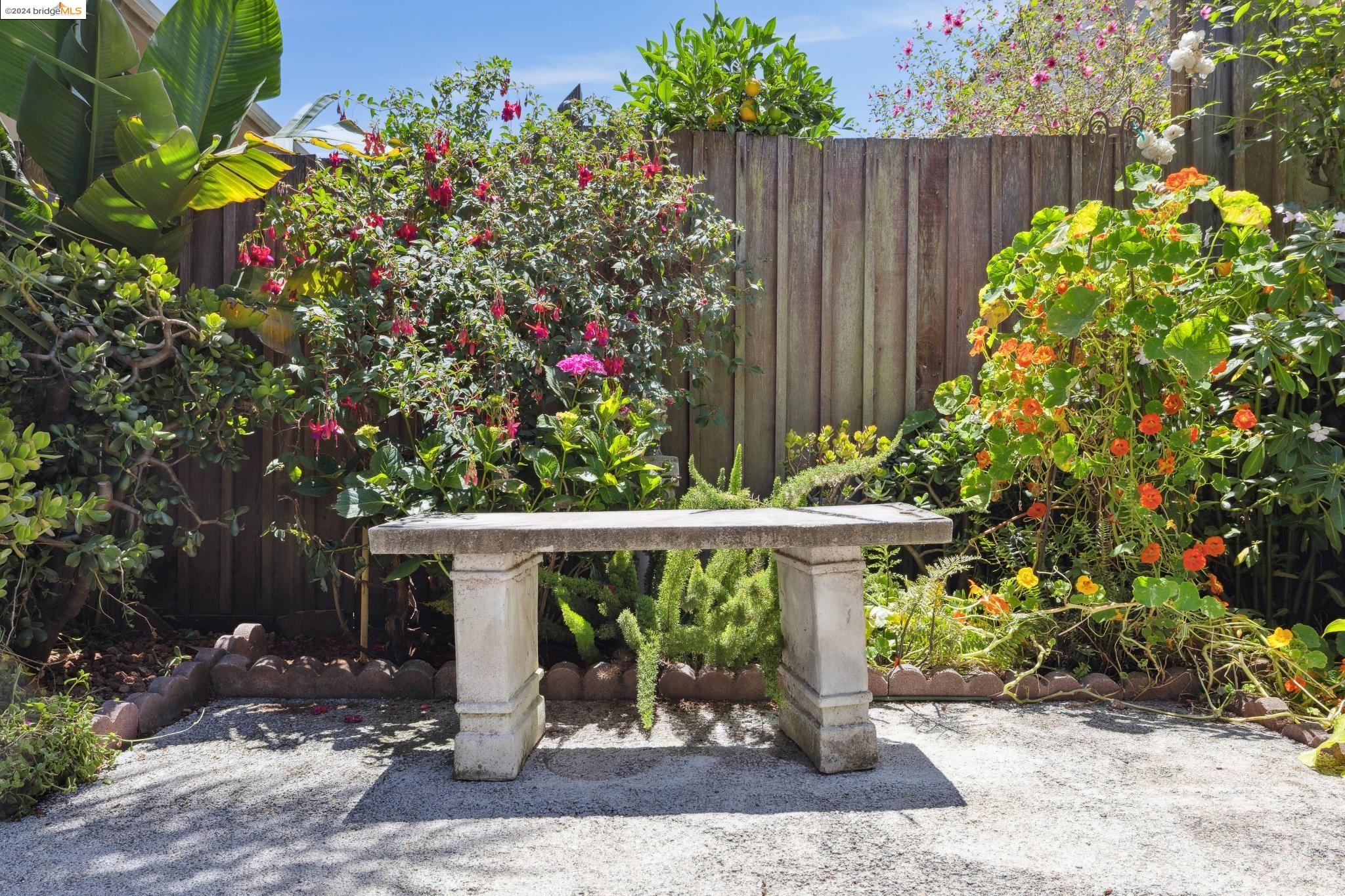 339 Santa Clara Avenue