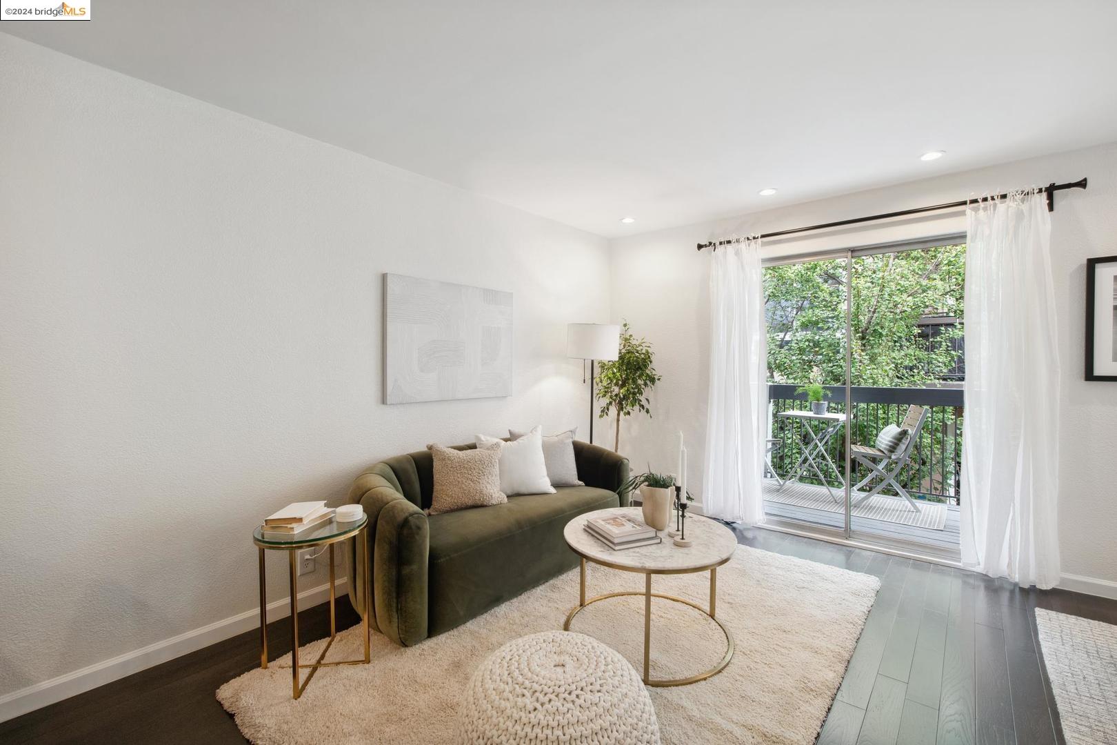 150 Pearl Street #318