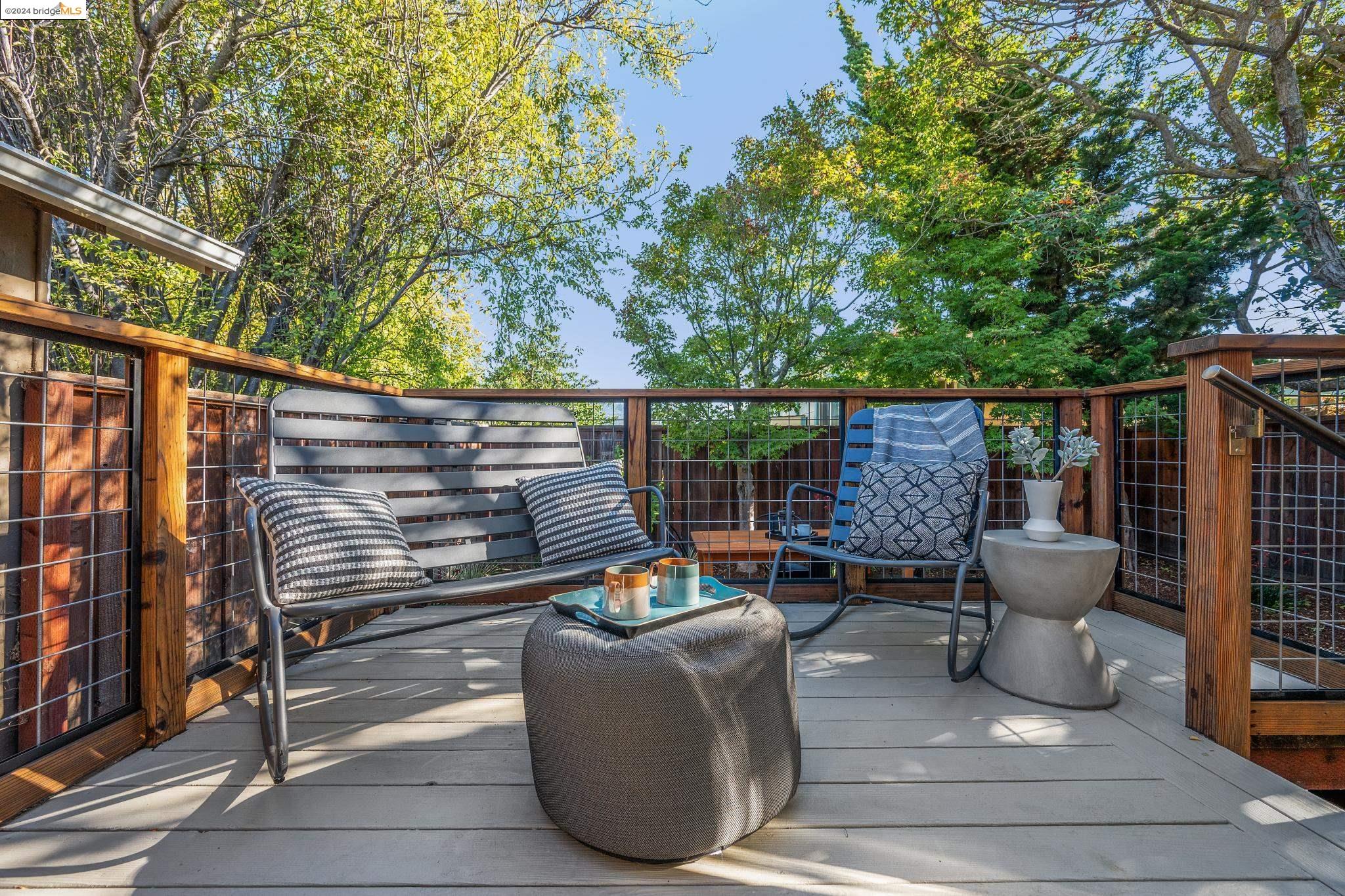 2620 San Mateo Street