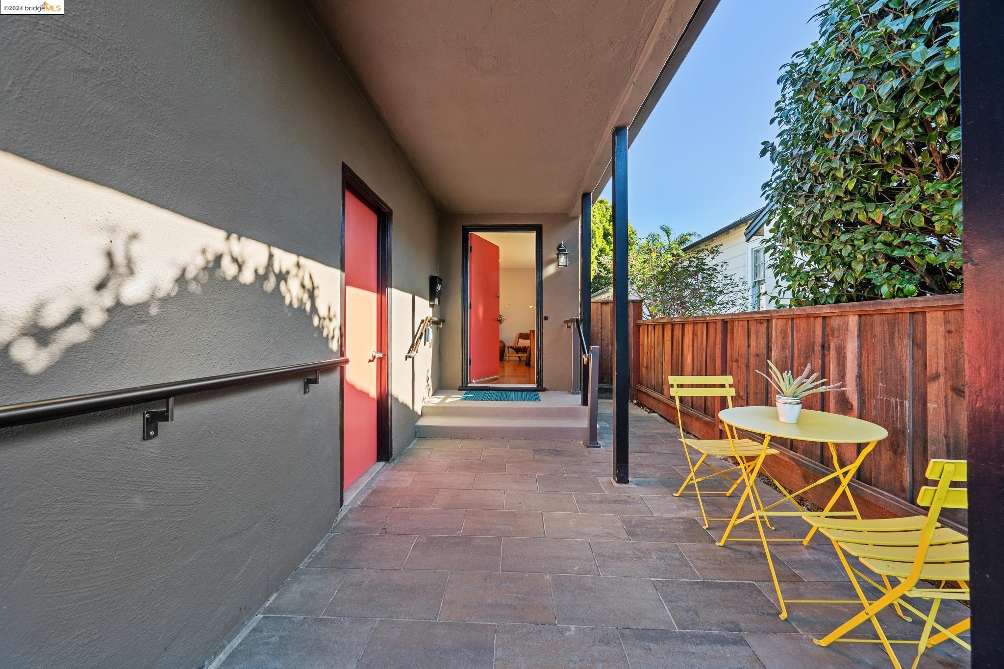 2620 San Mateo Street