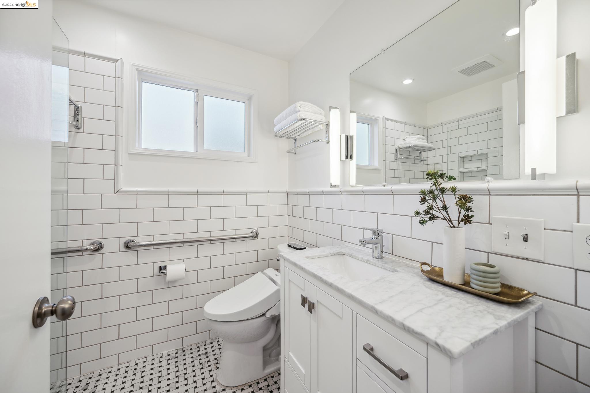 2620 San Mateo Street