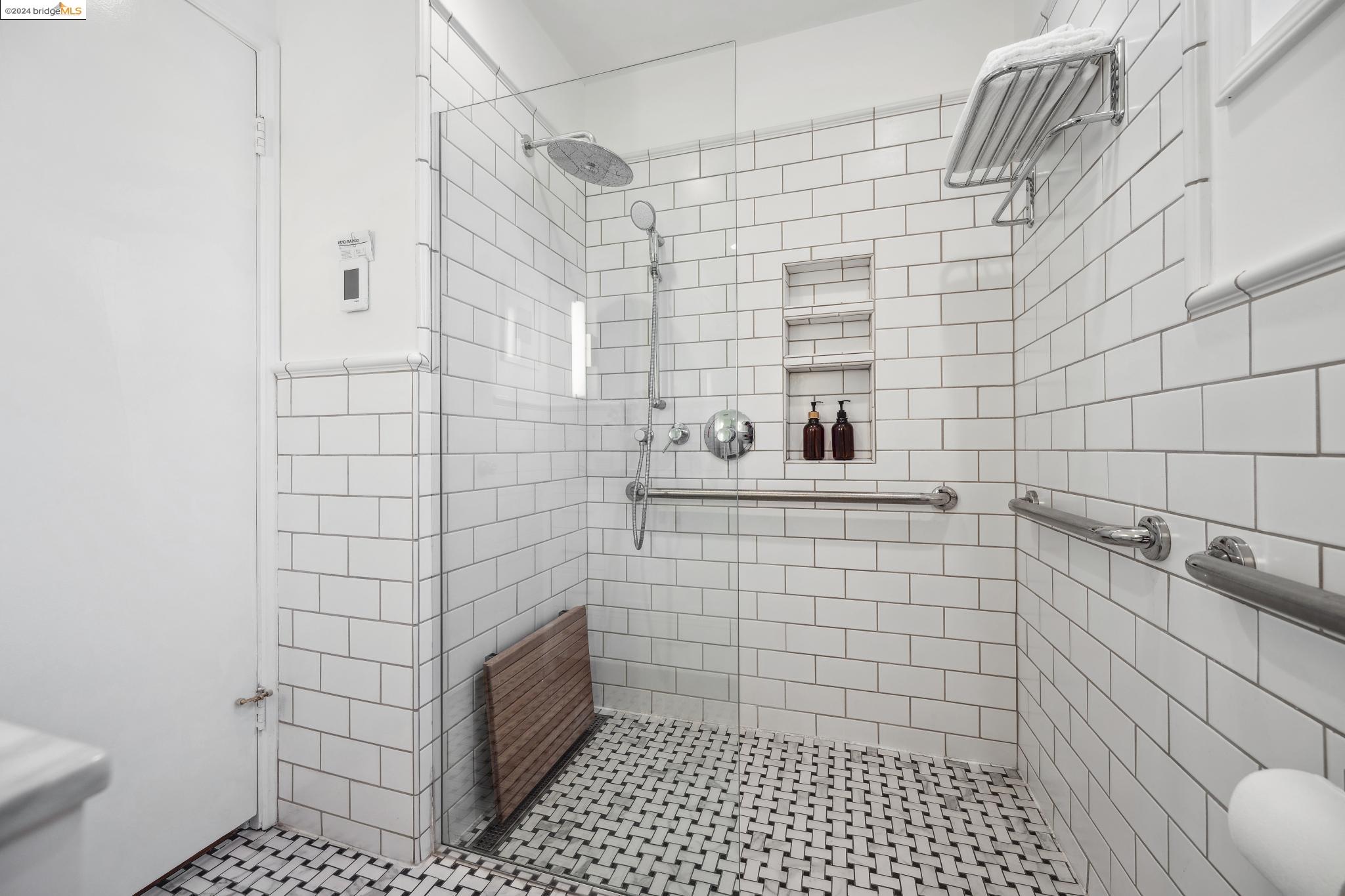 2620 San Mateo Street