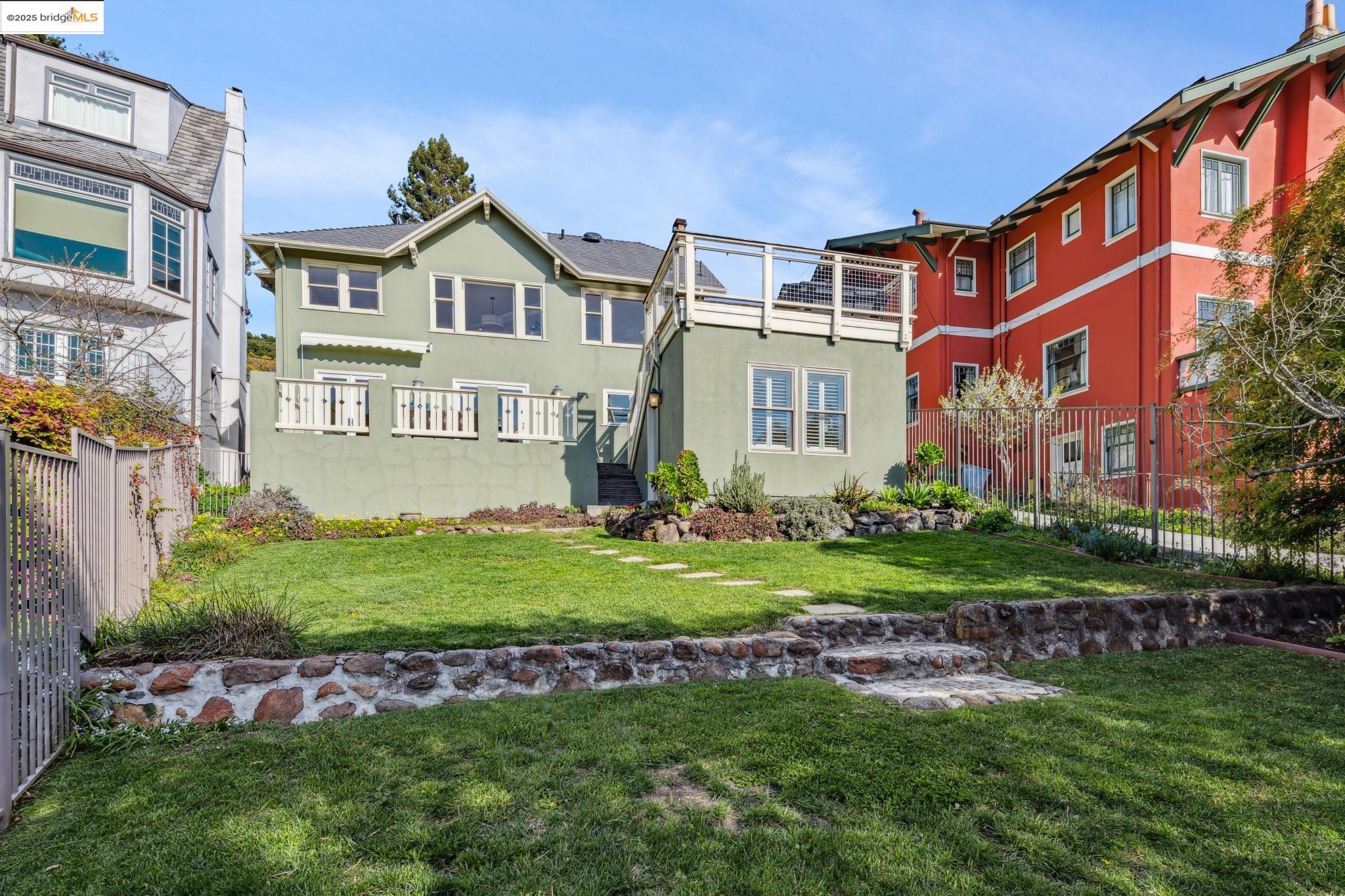 806 Contra Costa Avenue