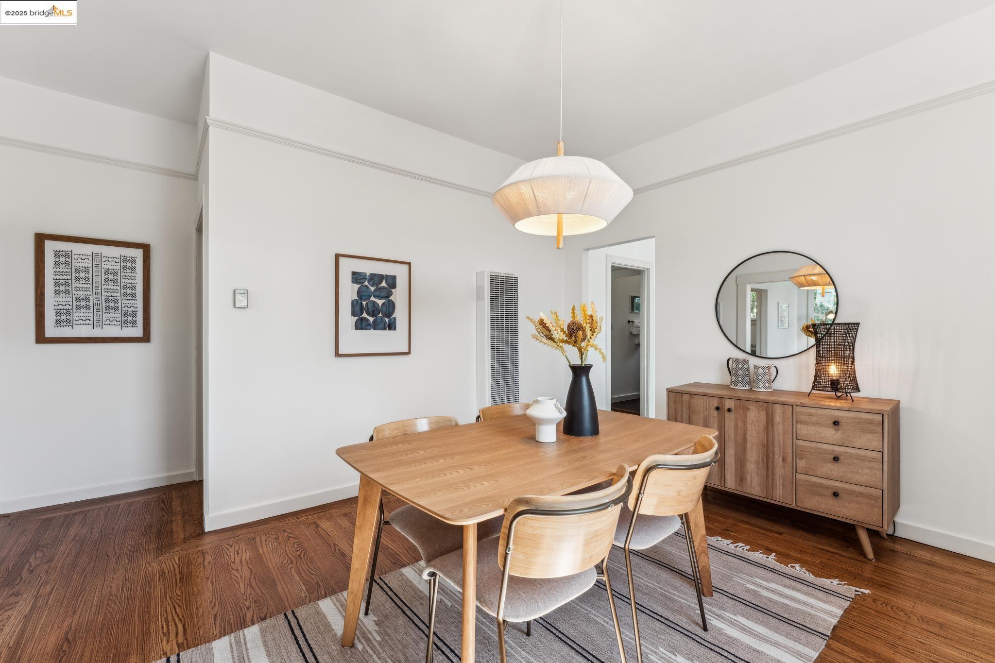 1734 Delaware Street