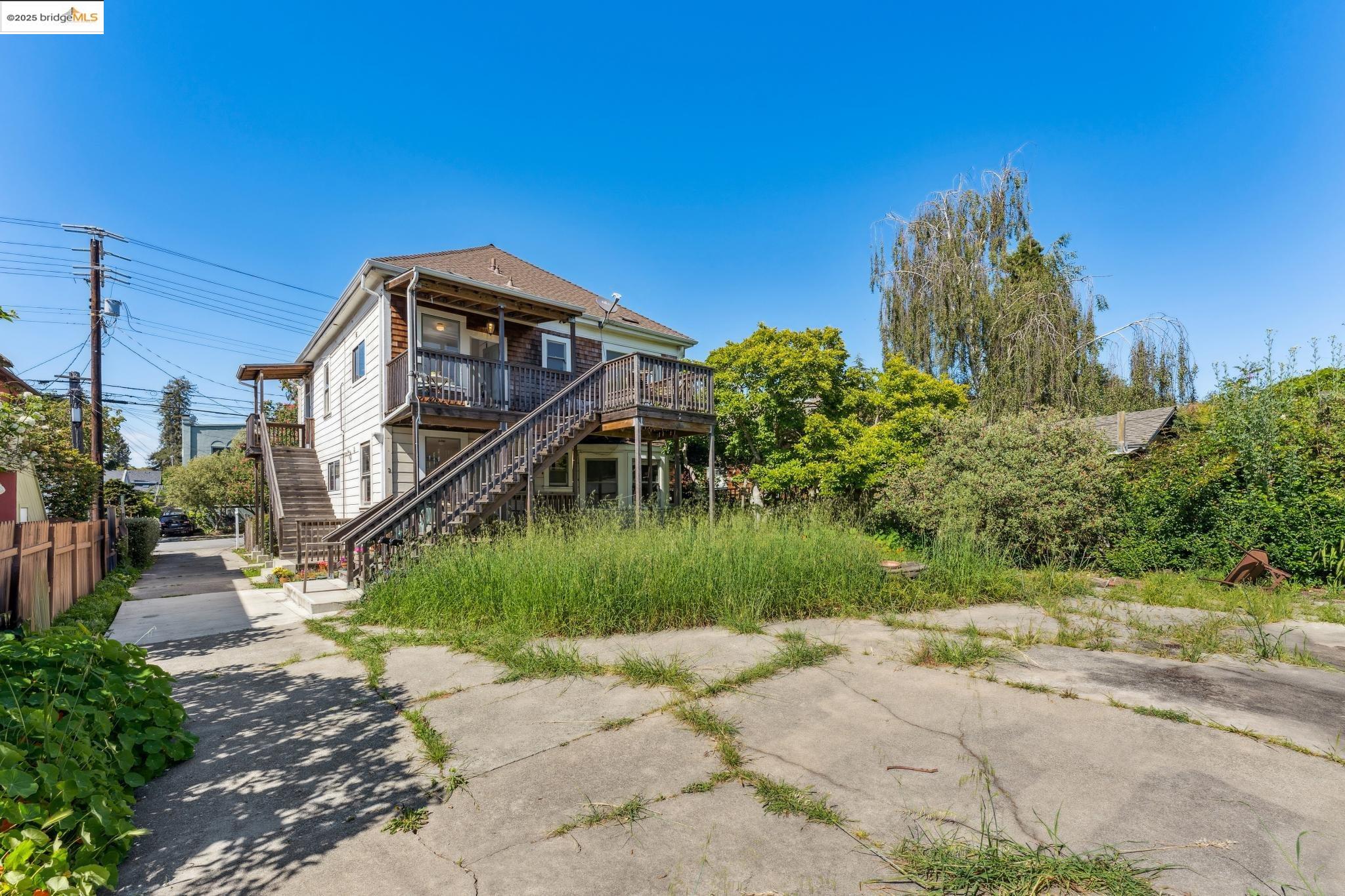 1734 Delaware Street