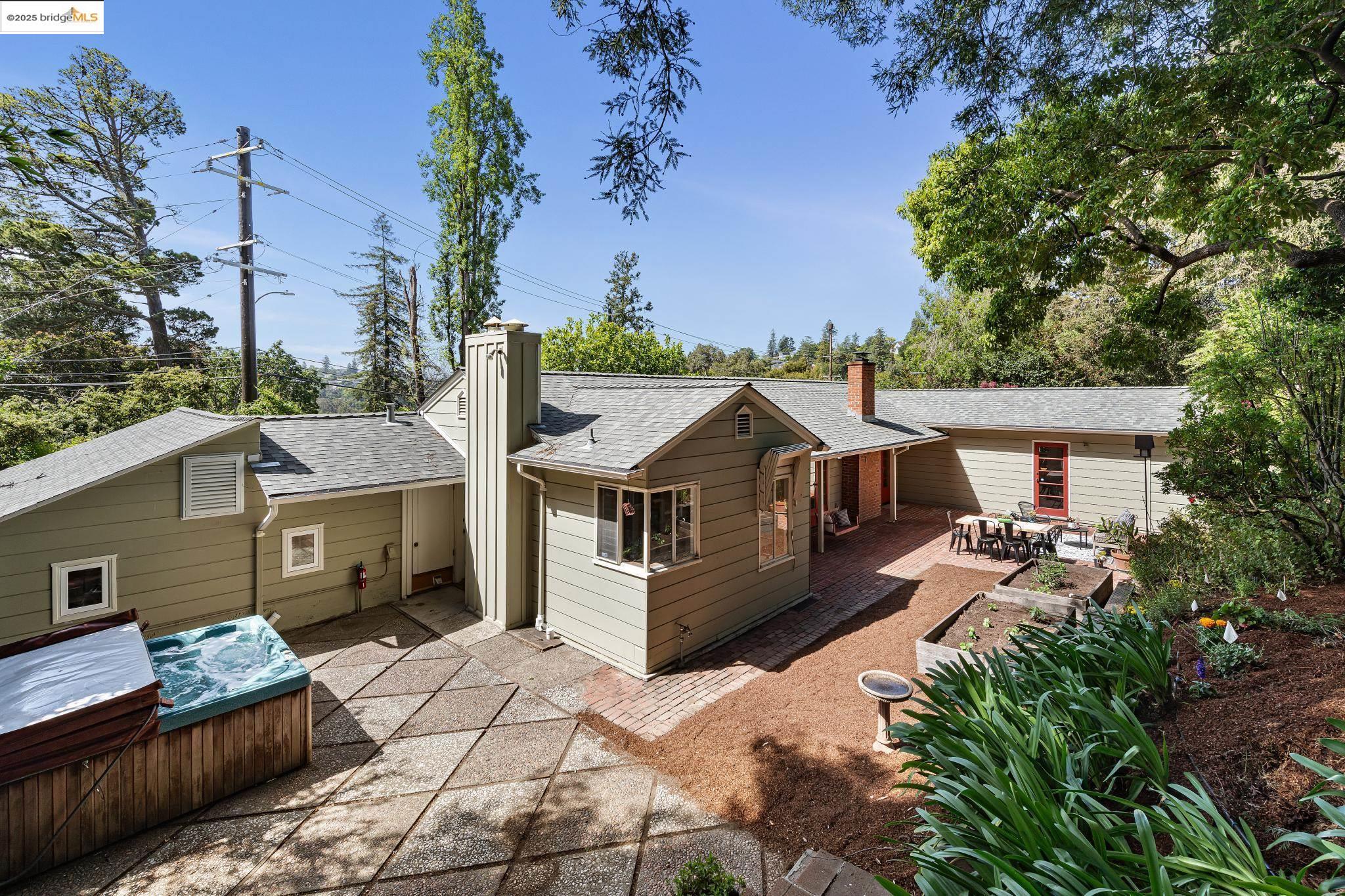 5625 Snake Road