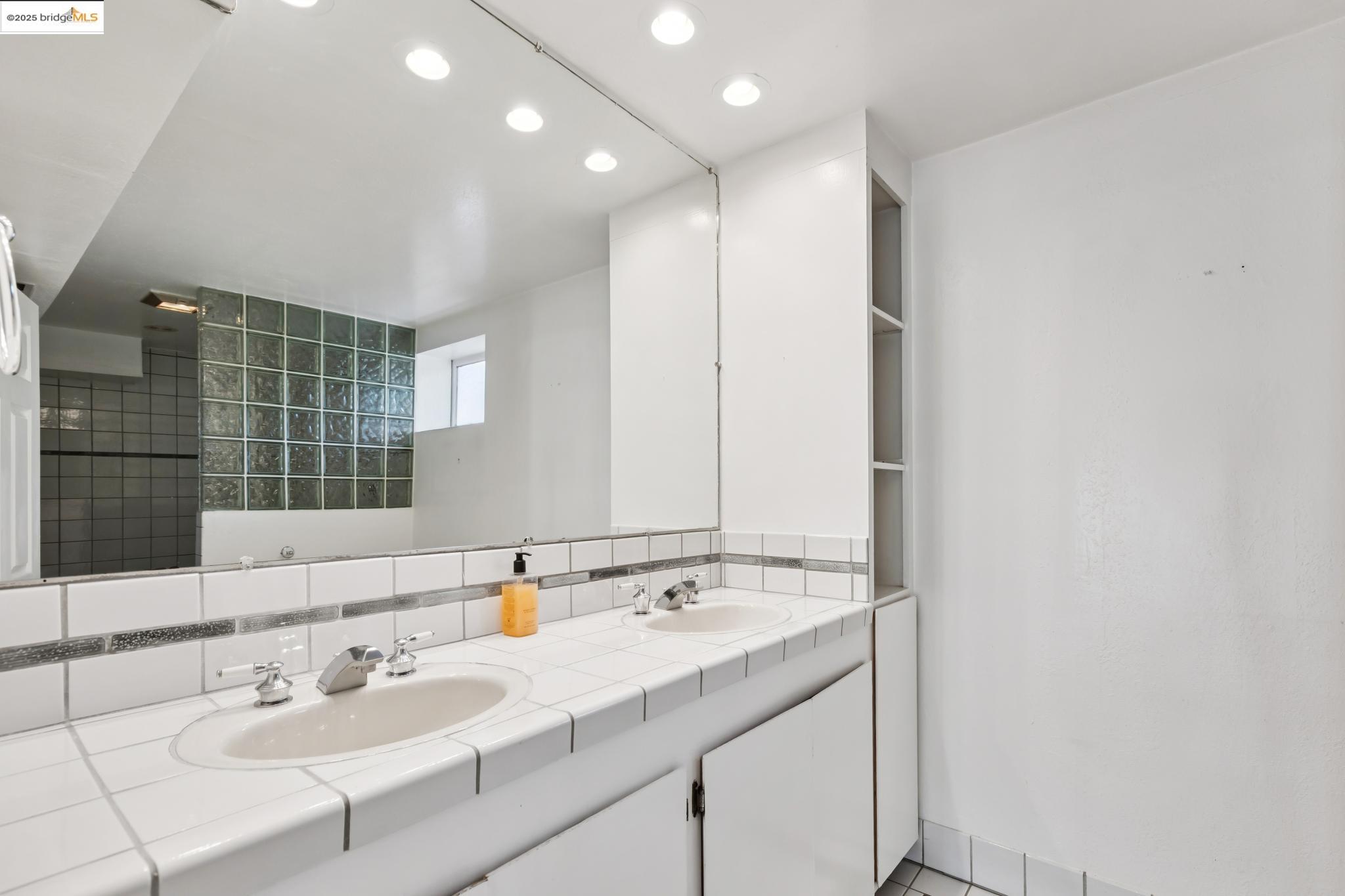 757 Santa Ray Avenue