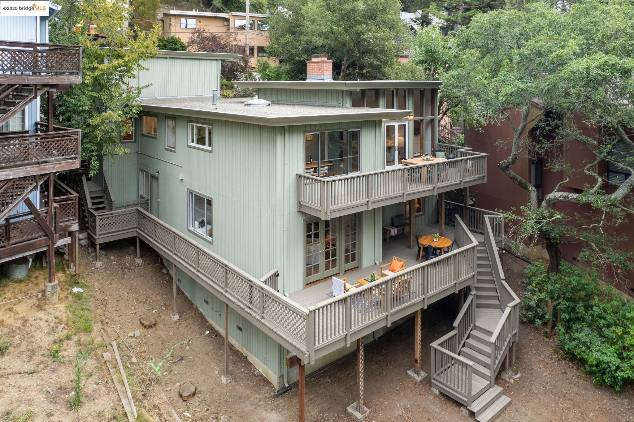 7047 Exeter Drive