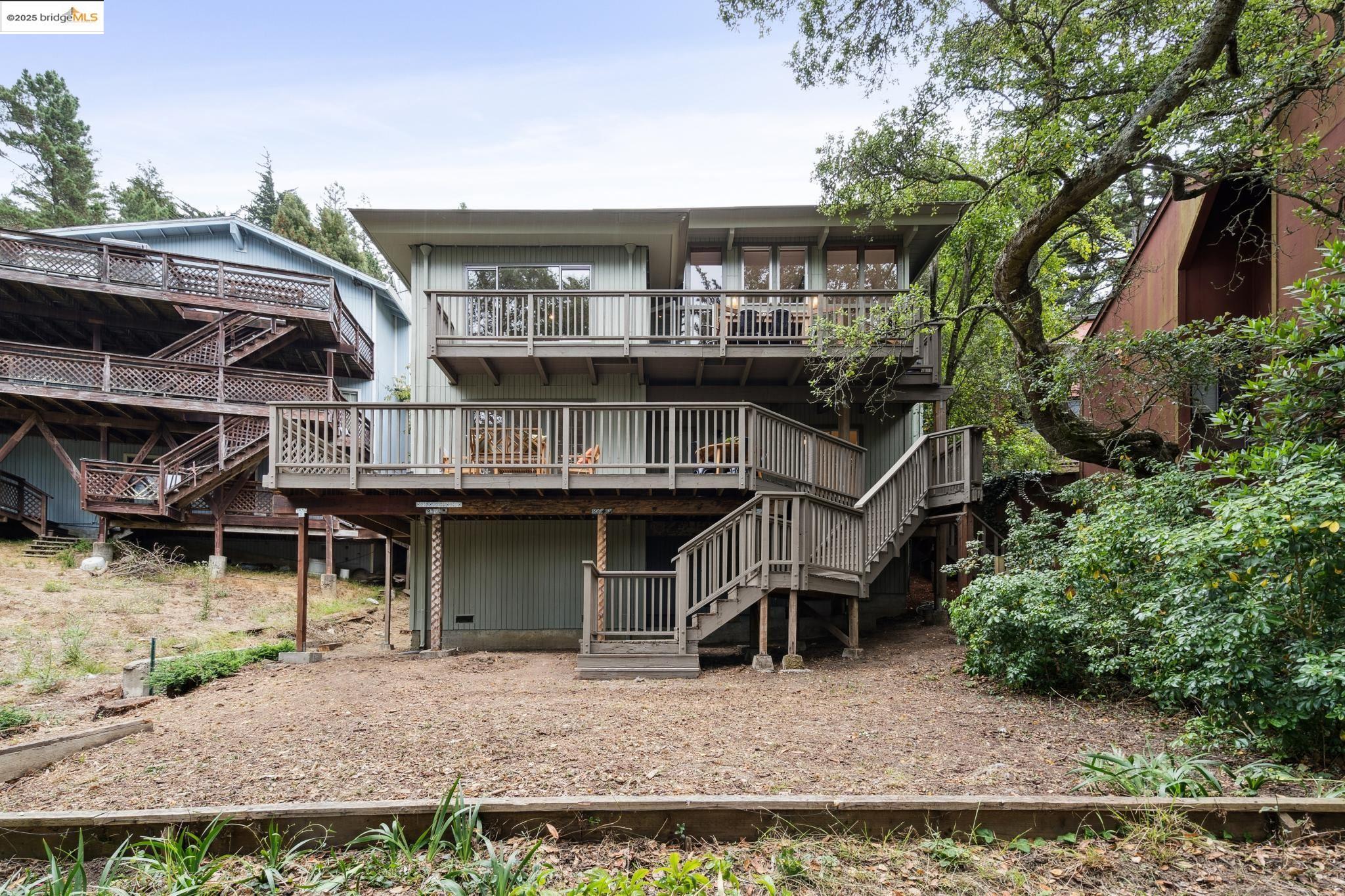7047 Exeter Drive