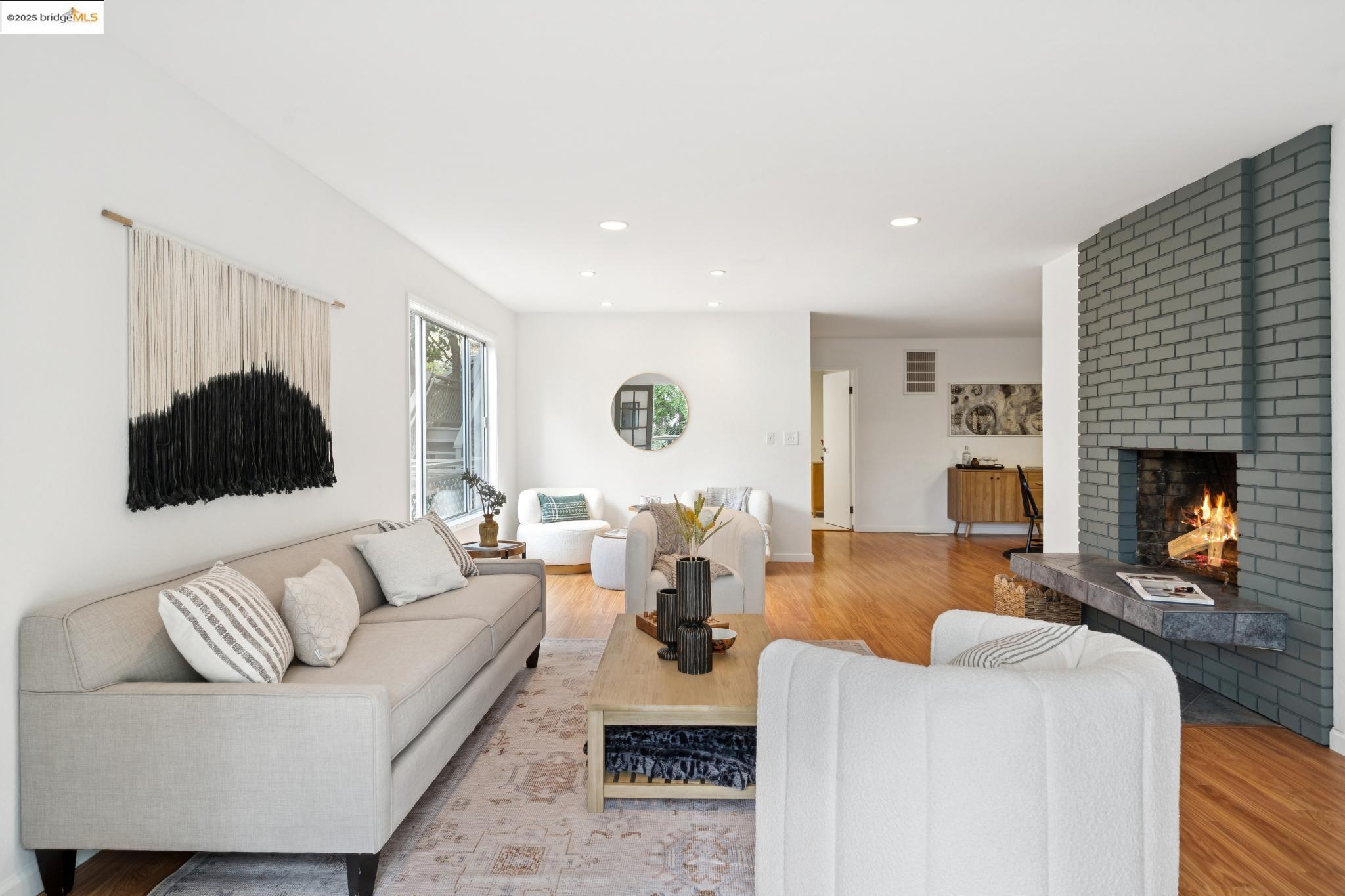 7047 Exeter Drive