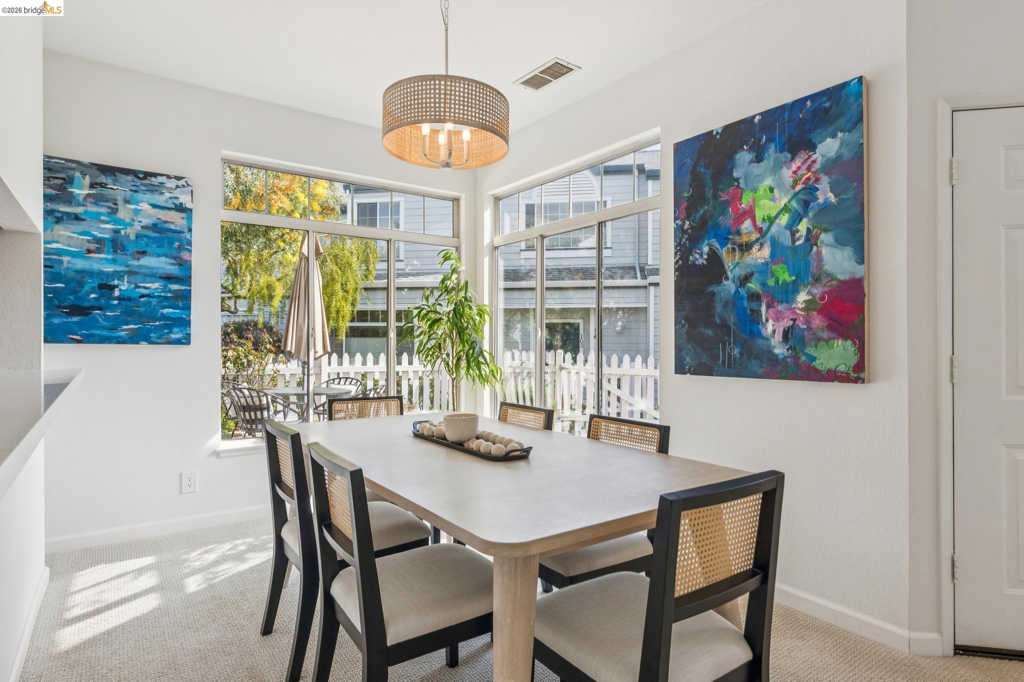 319 Commodore Drive