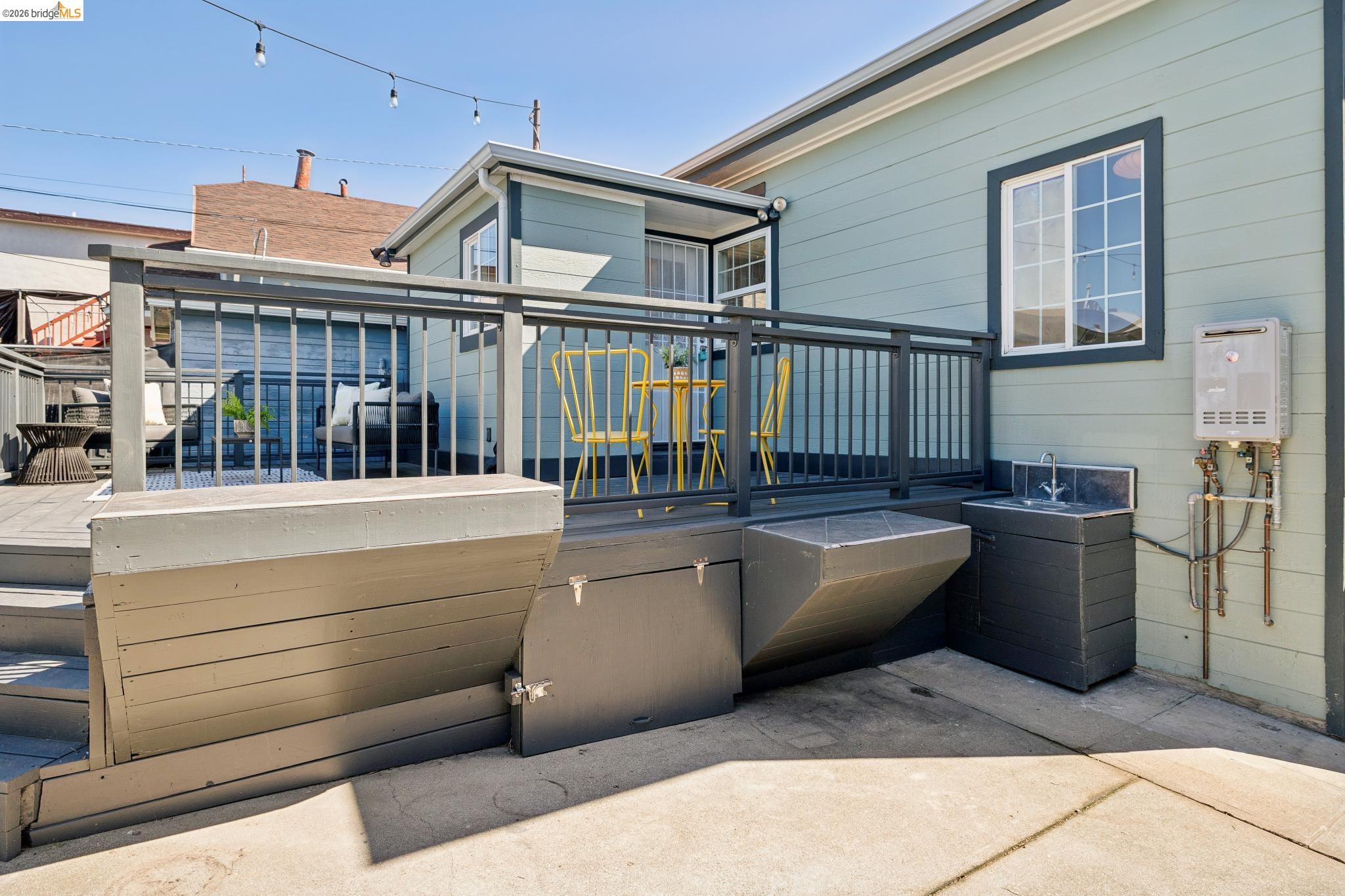 2161 48Th Ave