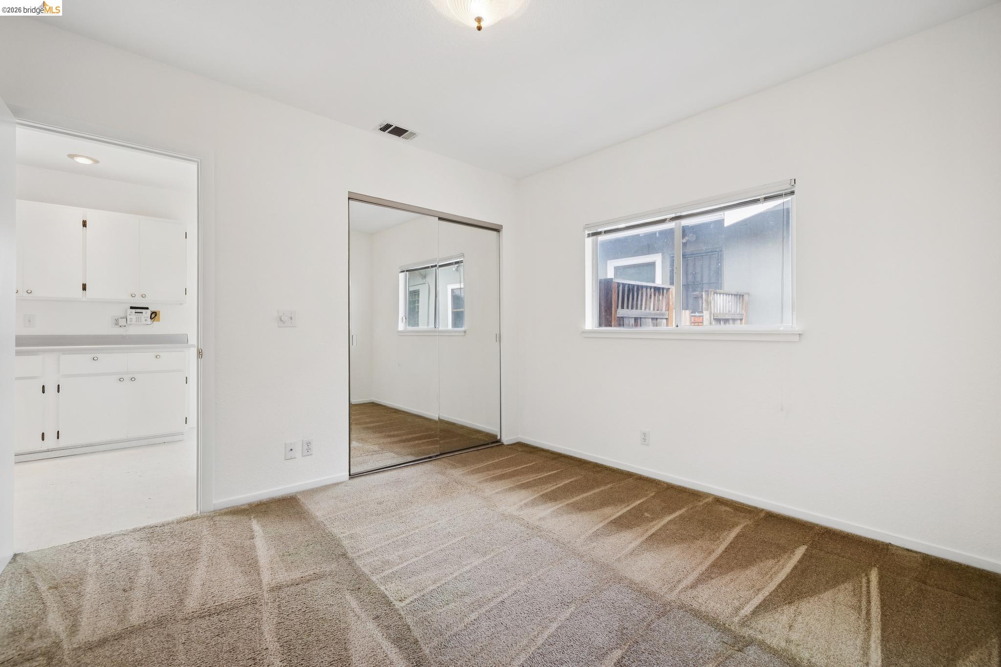 1147 Huff Ave