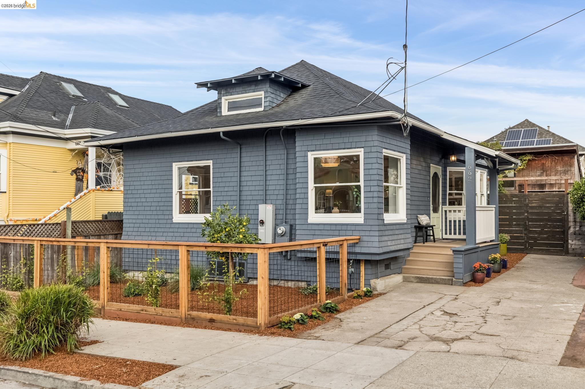 662 65th St Oakland CA