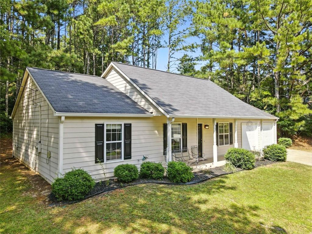 502 E Lake Court