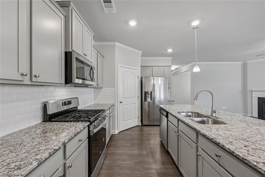 4315 Sunflower Circle