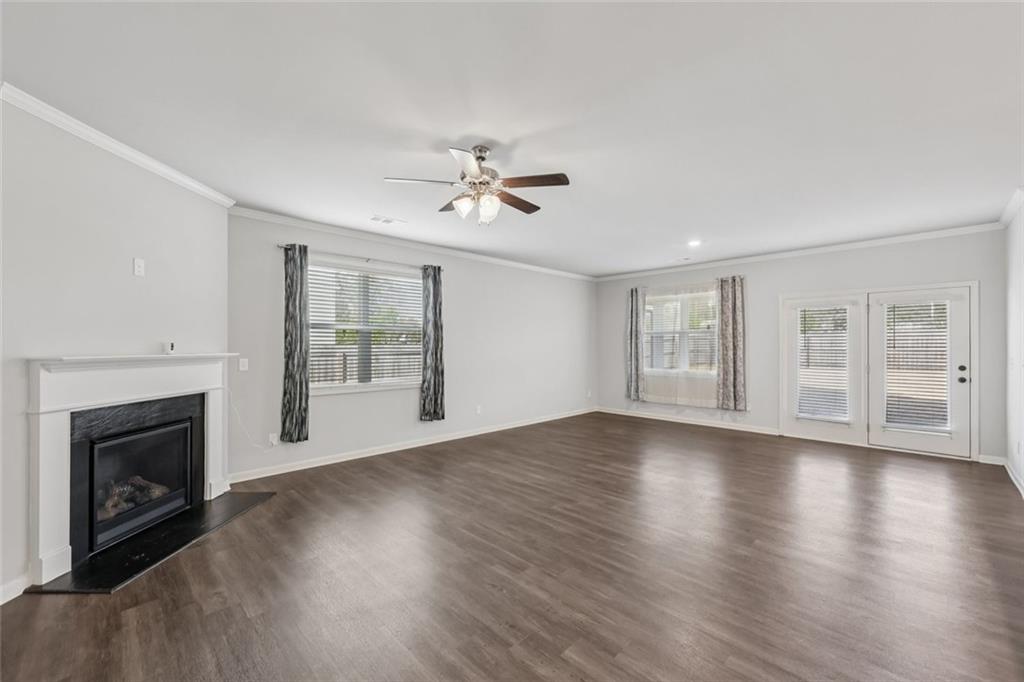 4315 Sunflower Circle