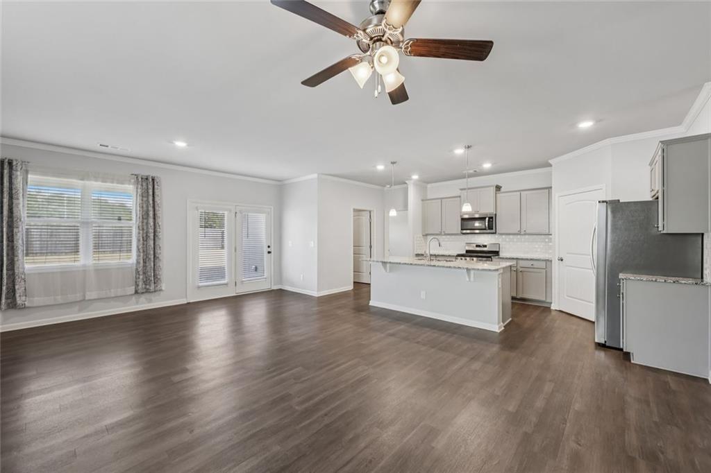 4315 Sunflower Circle