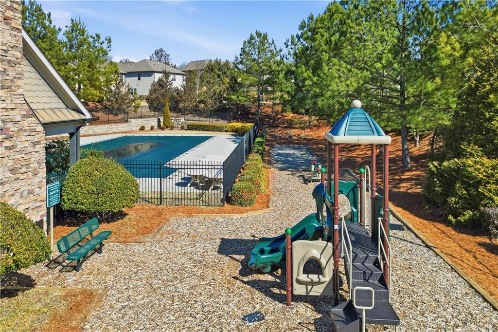 4450 Pleasant Woods Drive