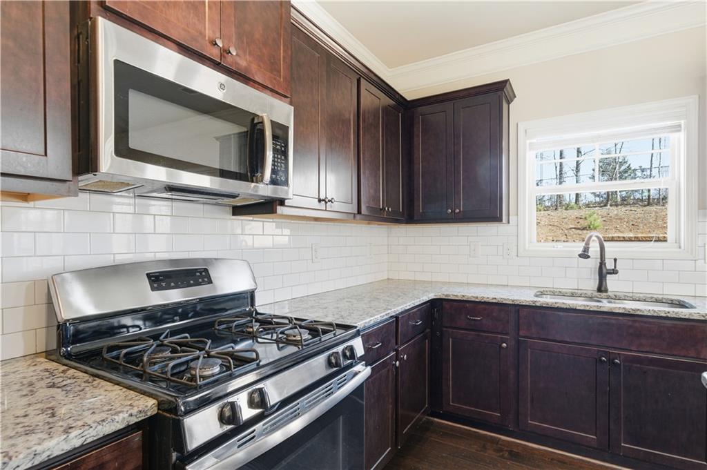 4450 Pleasant Woods Drive