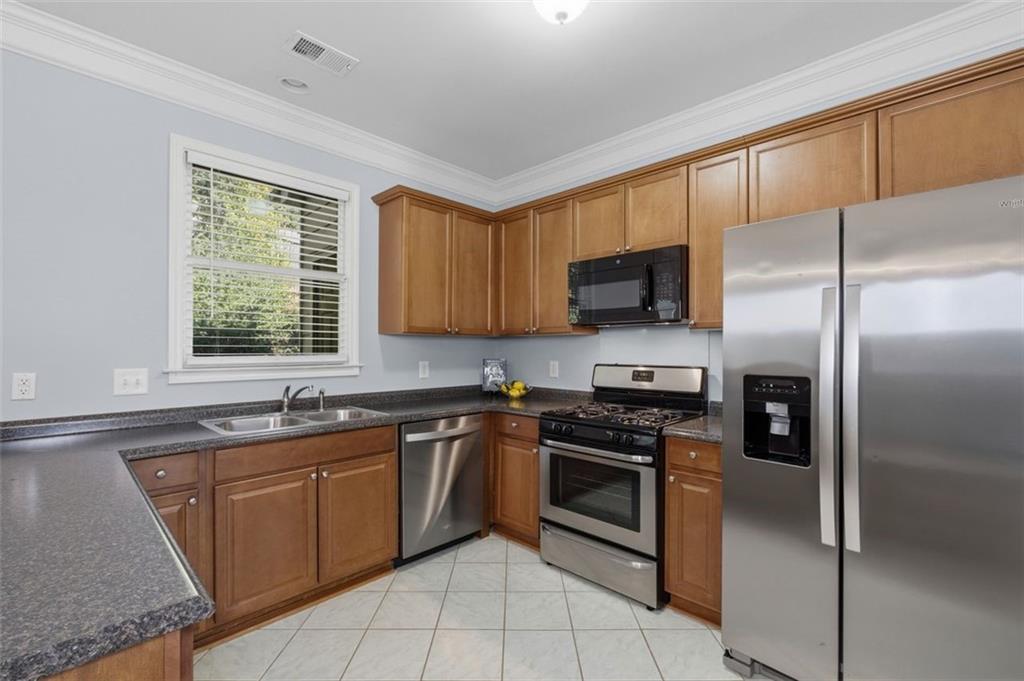 1238 Harris Commons Place
