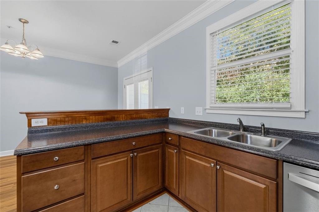 1238 Harris Commons Place